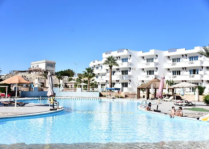 Hollywood Aqua Park Otel